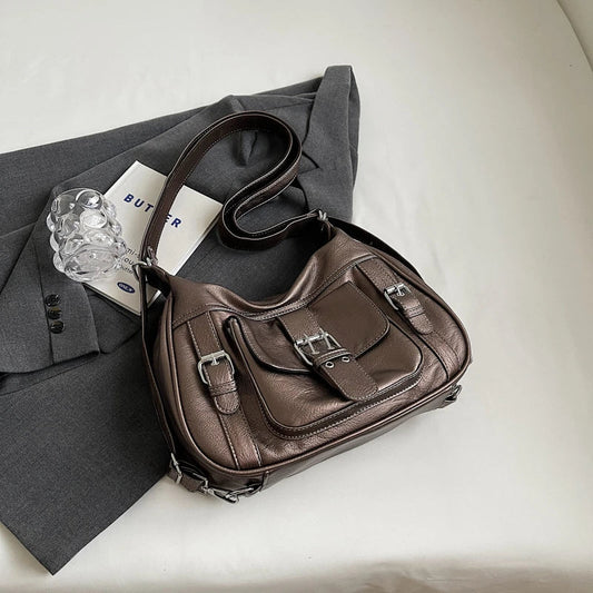 Adeline | Te weinig ruimte? Draag alles stijlvol!