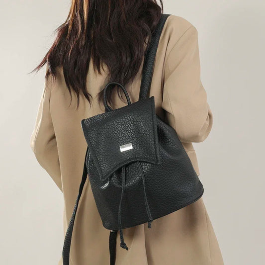 Cleo | Volle zakken? Houd je handen vrij!