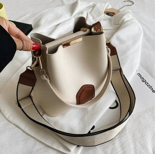 Evelyn | Spullen kwijt? Bewaar alles geordend!