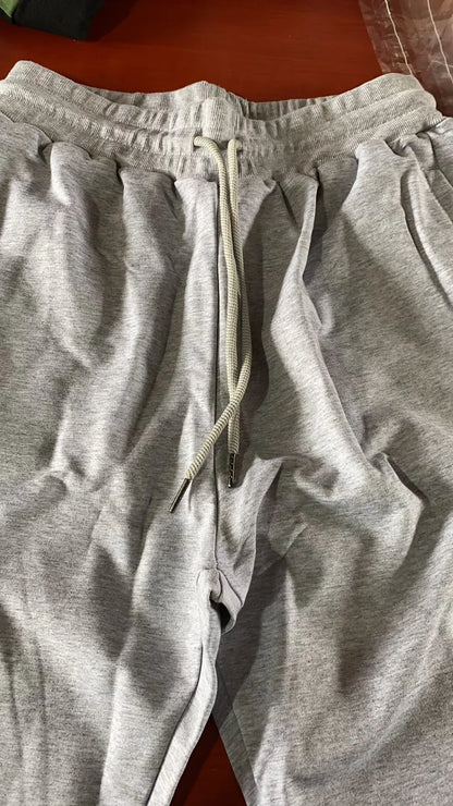 Stijn | Joggingbroek zoals hij hoort te zijn!