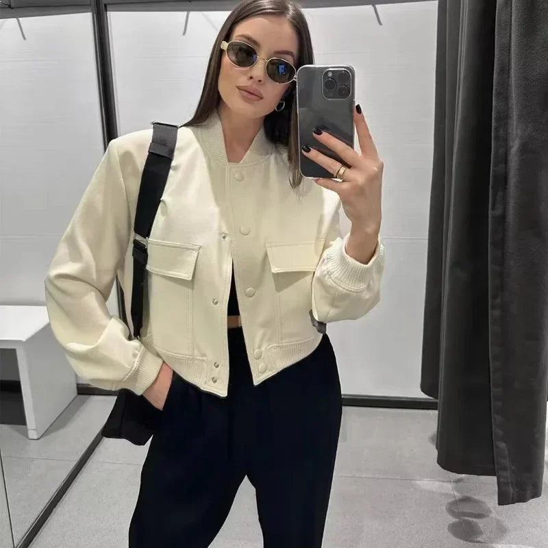 Yara | Stijlvolle Cropped Bomber Jacket
